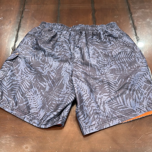 Men’s speedo bathing suit trunks - Picture 2 of 2